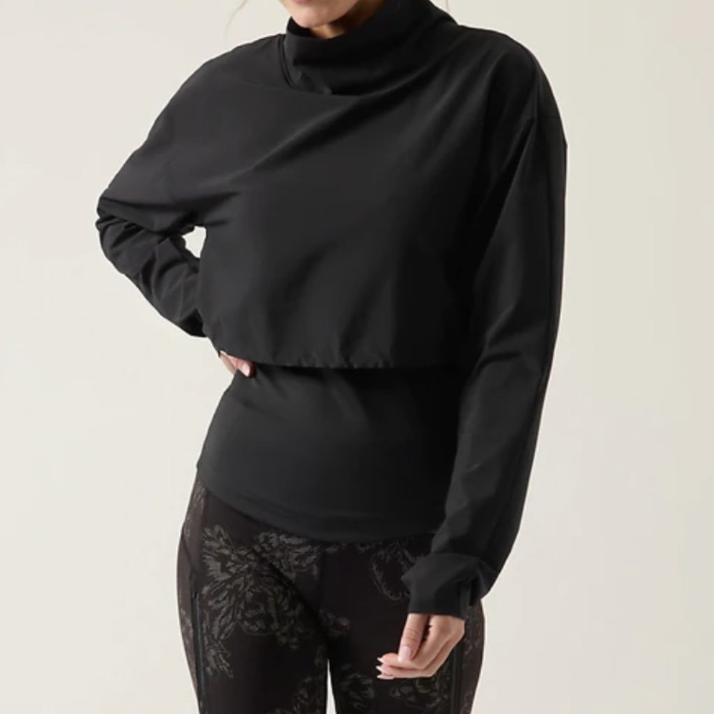 NWT Athleta Whistler Hybrid Top L